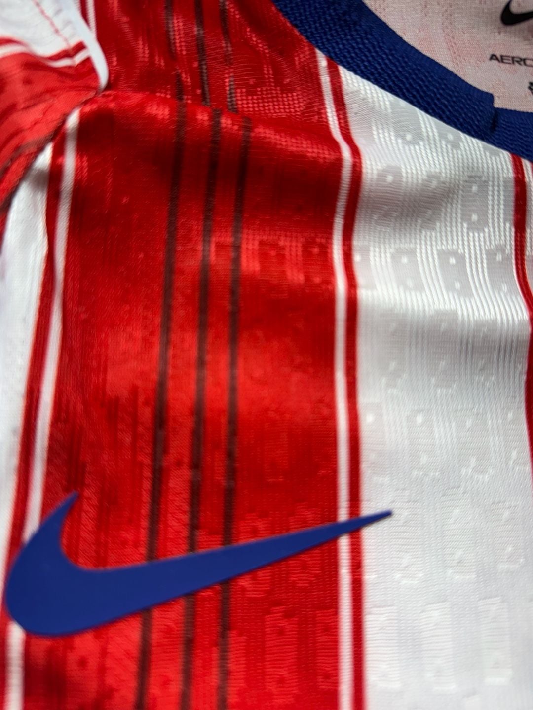 Nike Atletico Madrid Home Long Sleeve Jersey Size M 2024-2025 11