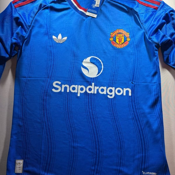 Adidas Manchester United 2026/27 Away Jersey Blue New