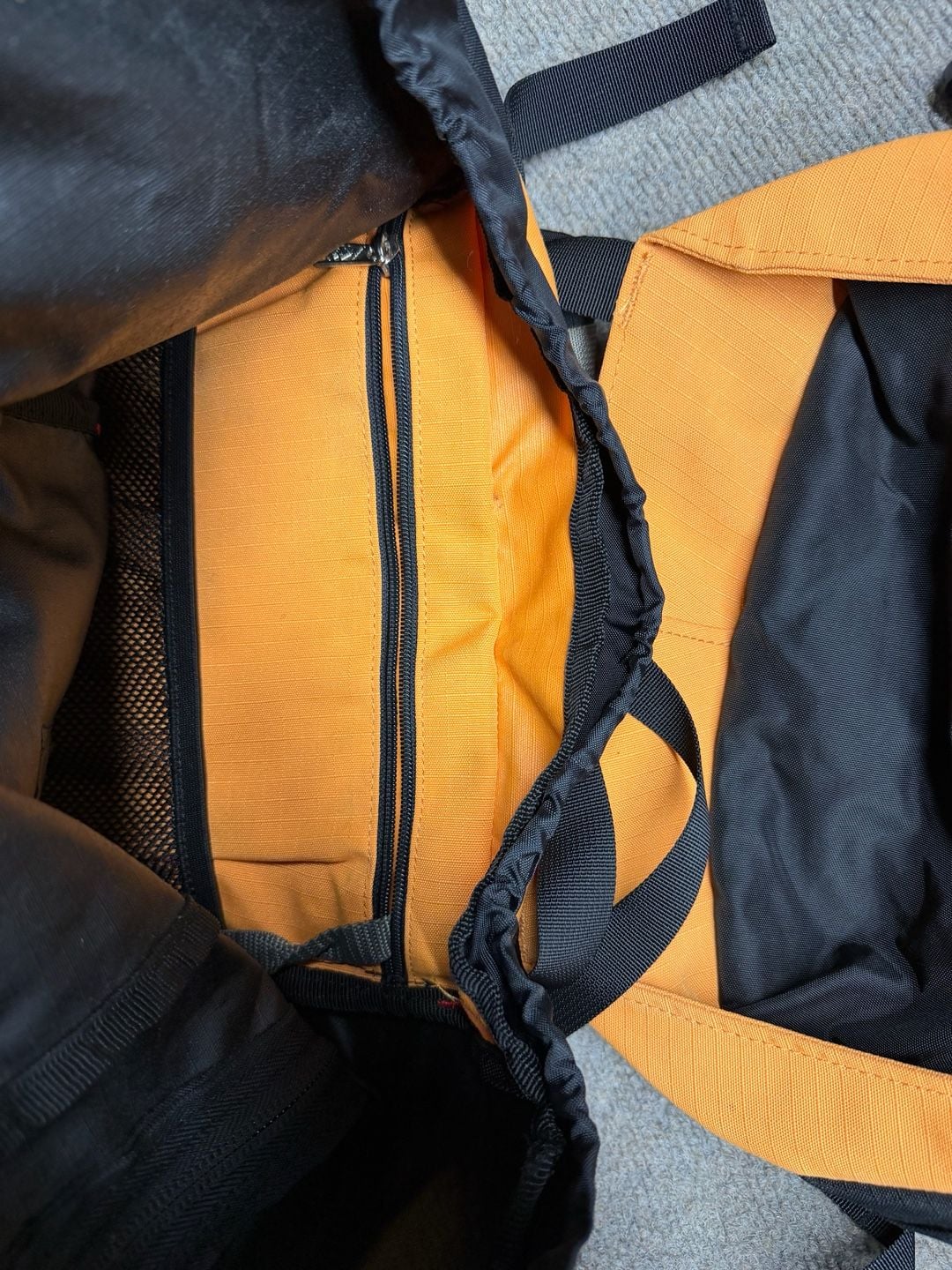 REI Hiking Backpack Black Orange Camping Day Trip Pack 6