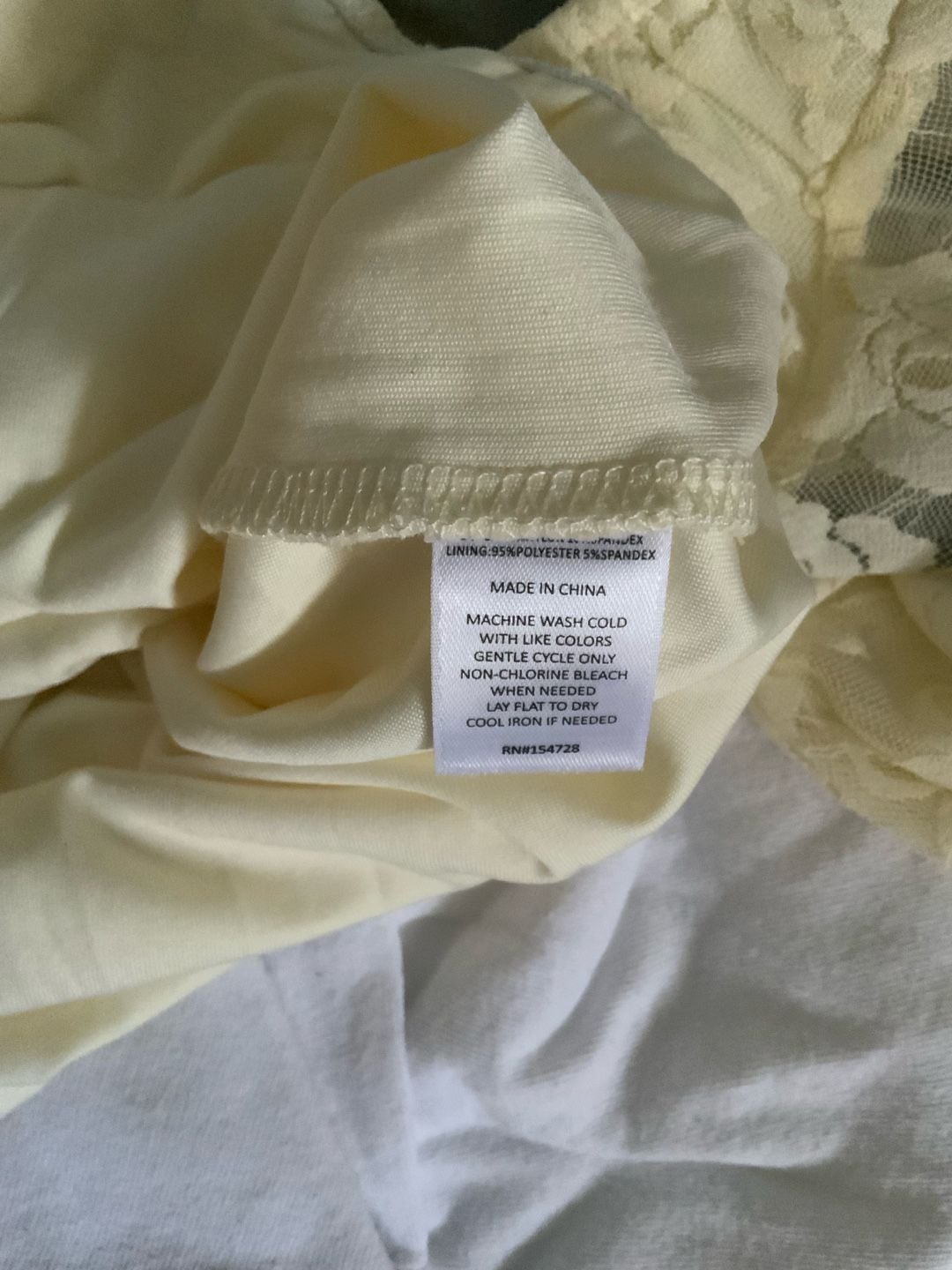 Bailey's Blossoms Lace Bodysuit Size 4T Cream Long Sleeve 5
