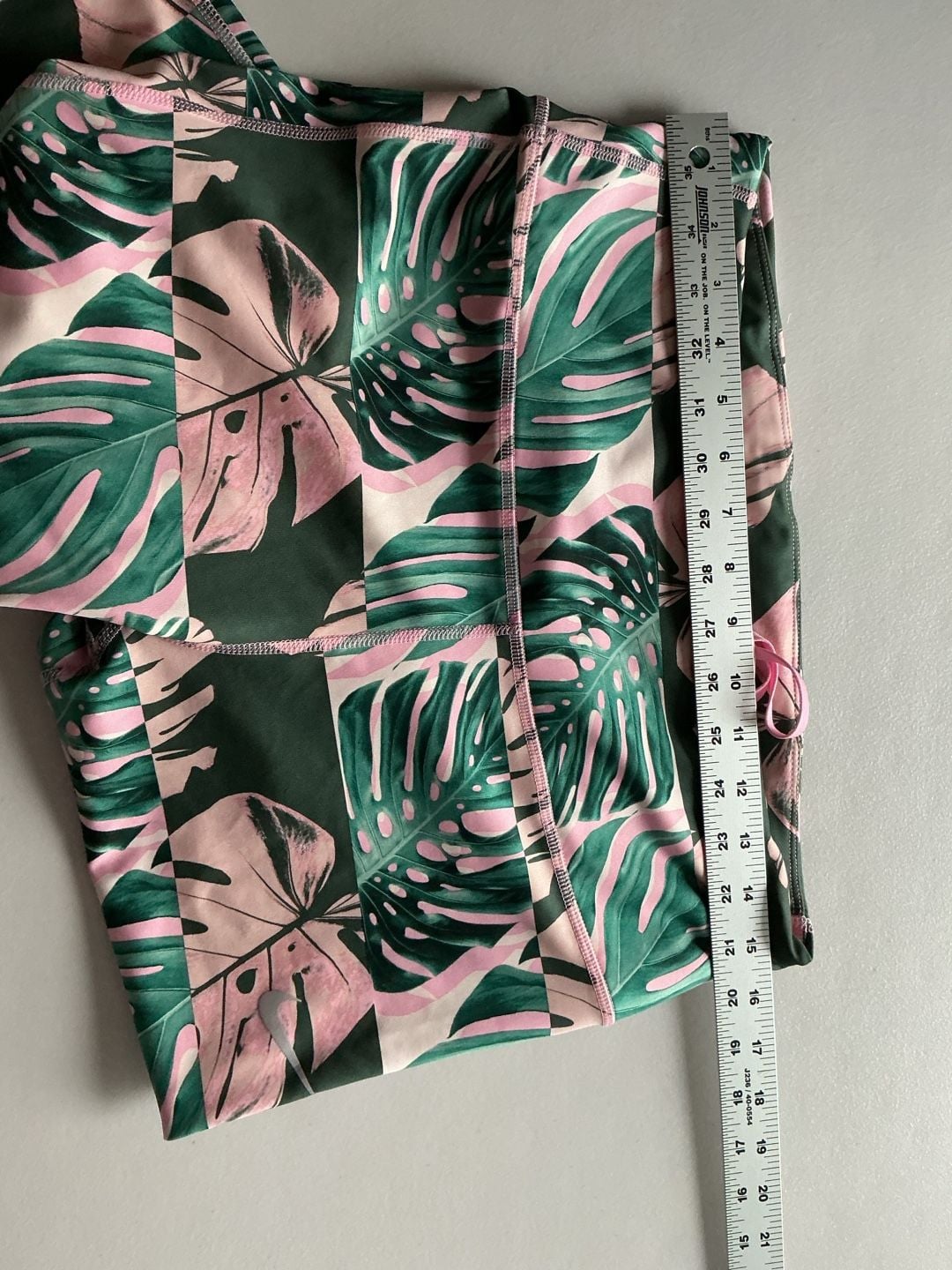 Dri-Fit Nike Fast Crop Leggings Size XL Palm Print 5