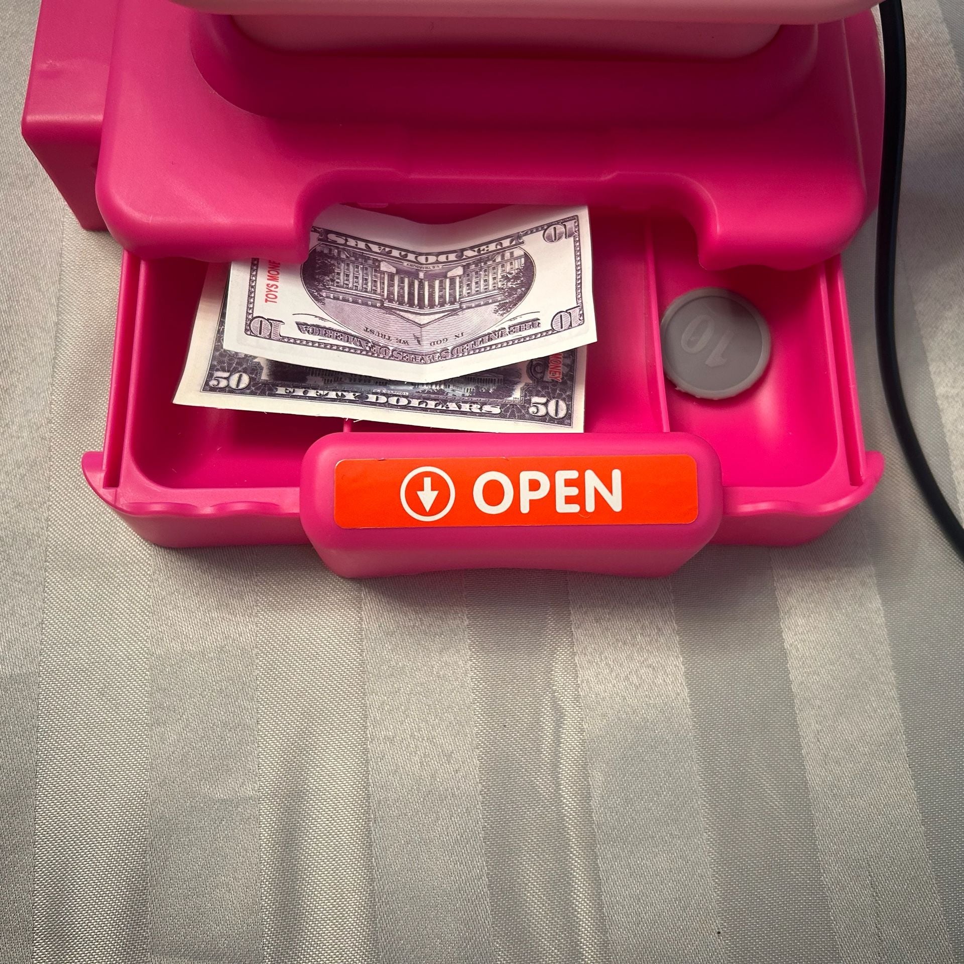 Brooklyn Lollipops Electronic Toy Cash Register Pink 2