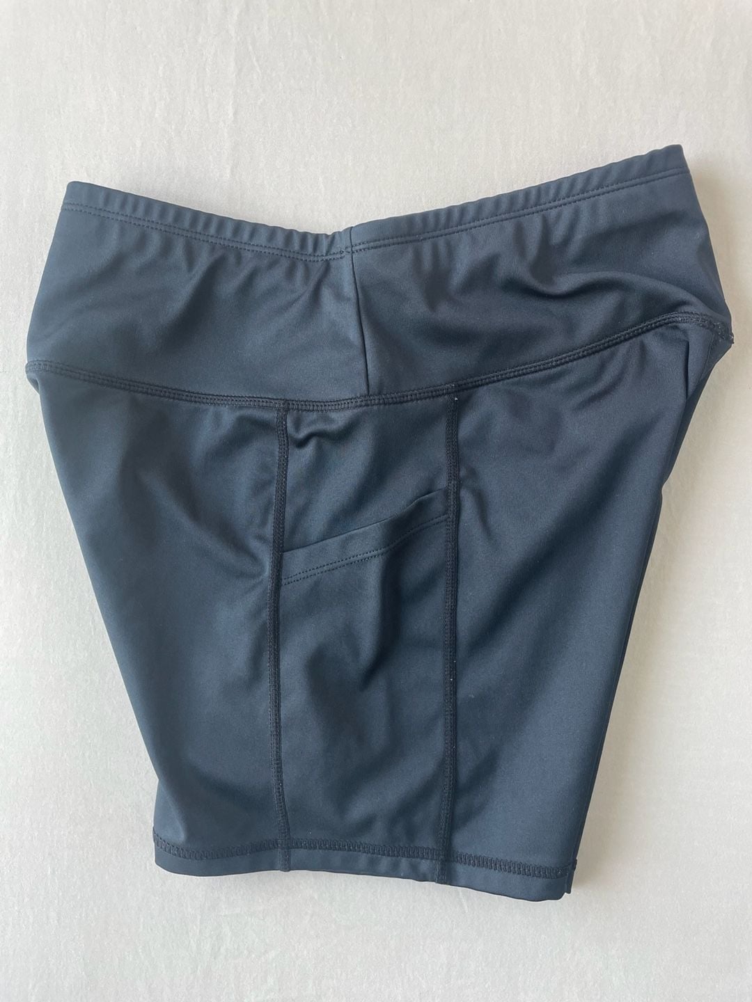 Sports Wear Black High Waist Athletic Shorts with Side Pockets Size L 4