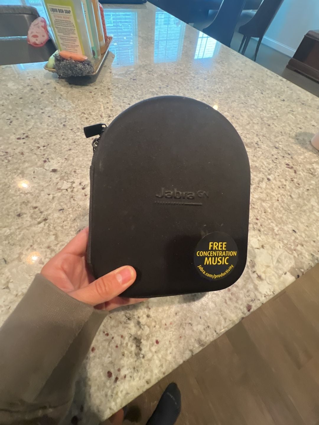 Jabra Evolve 75 MS Bluetooth Wireless Headset With Case 2