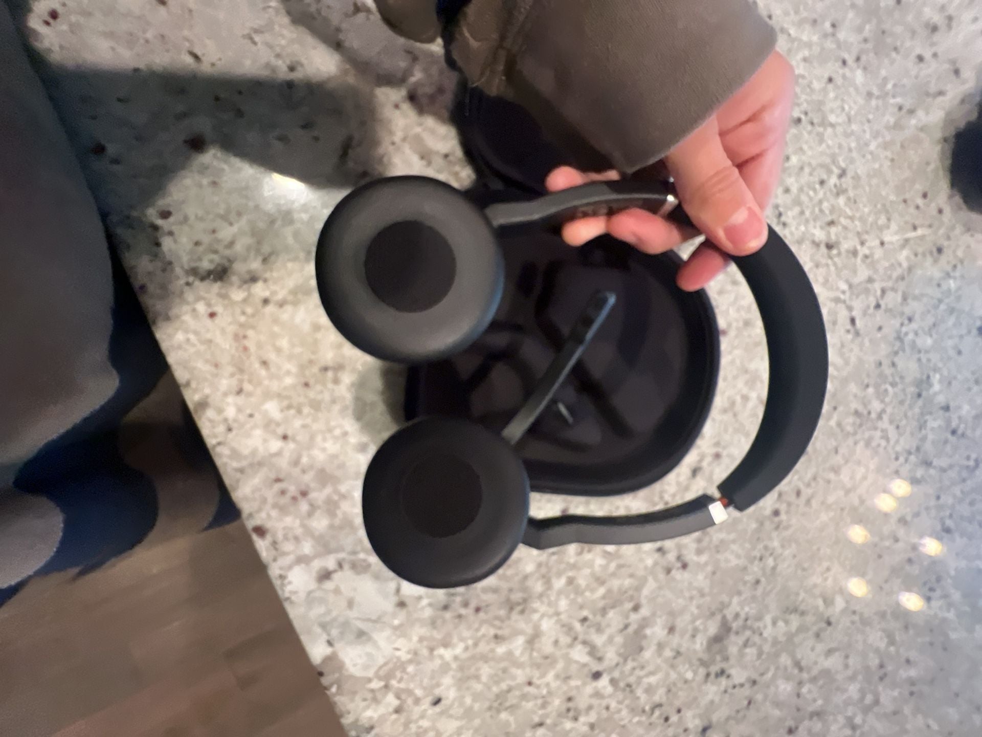 Jabra Evolve 75 MS Bluetooth Wireless Headset With Case 3