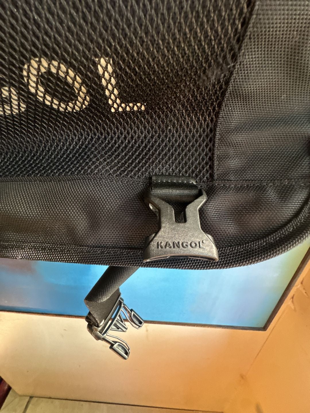 Kangol Messenger Bag Black 4