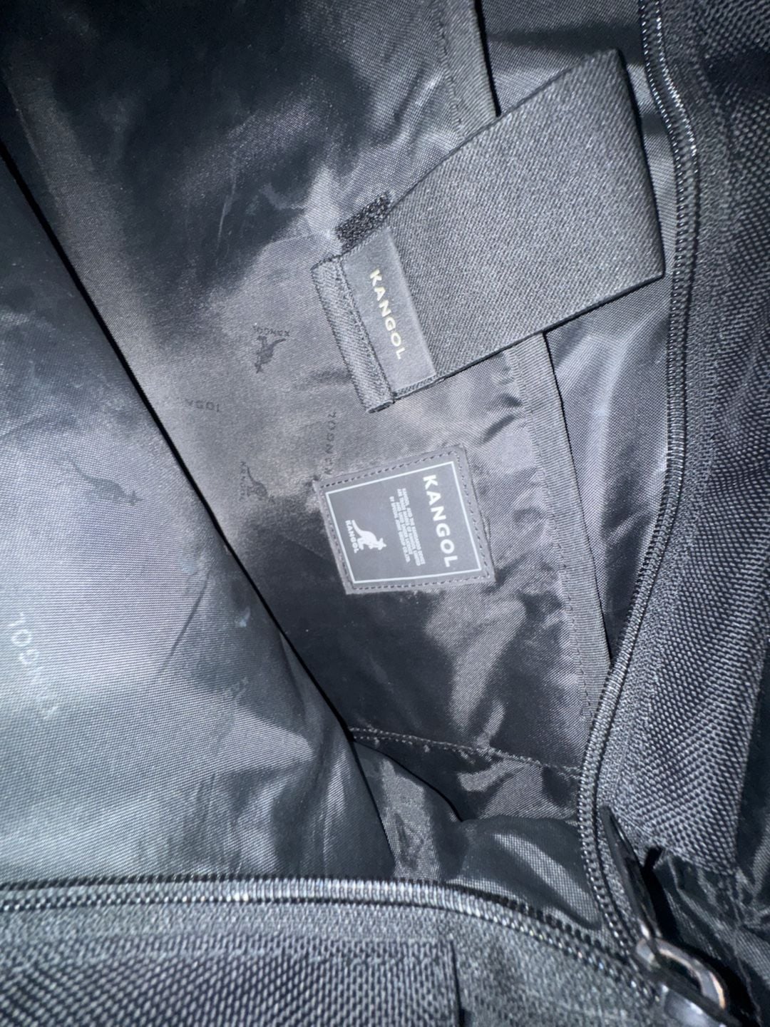 Kangol Messenger Bag Black 7