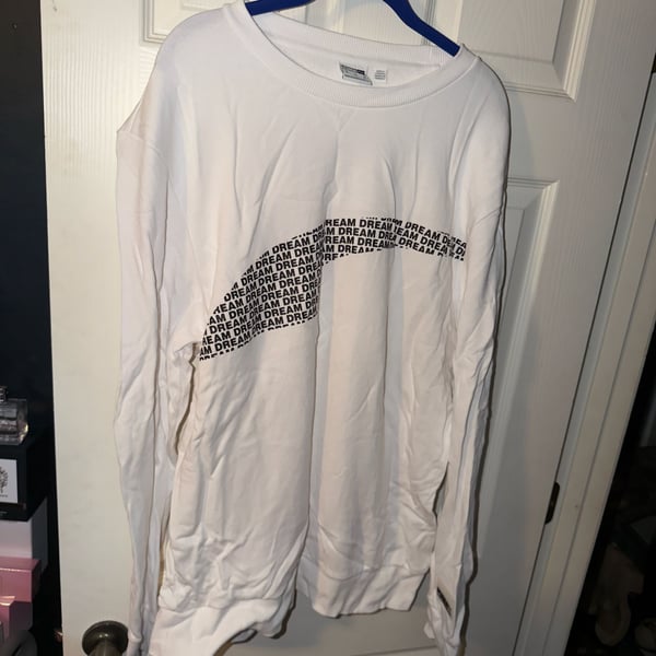 Puma Crewneck Sweatshirt Size XL White Dream Graphic Long Sleeve