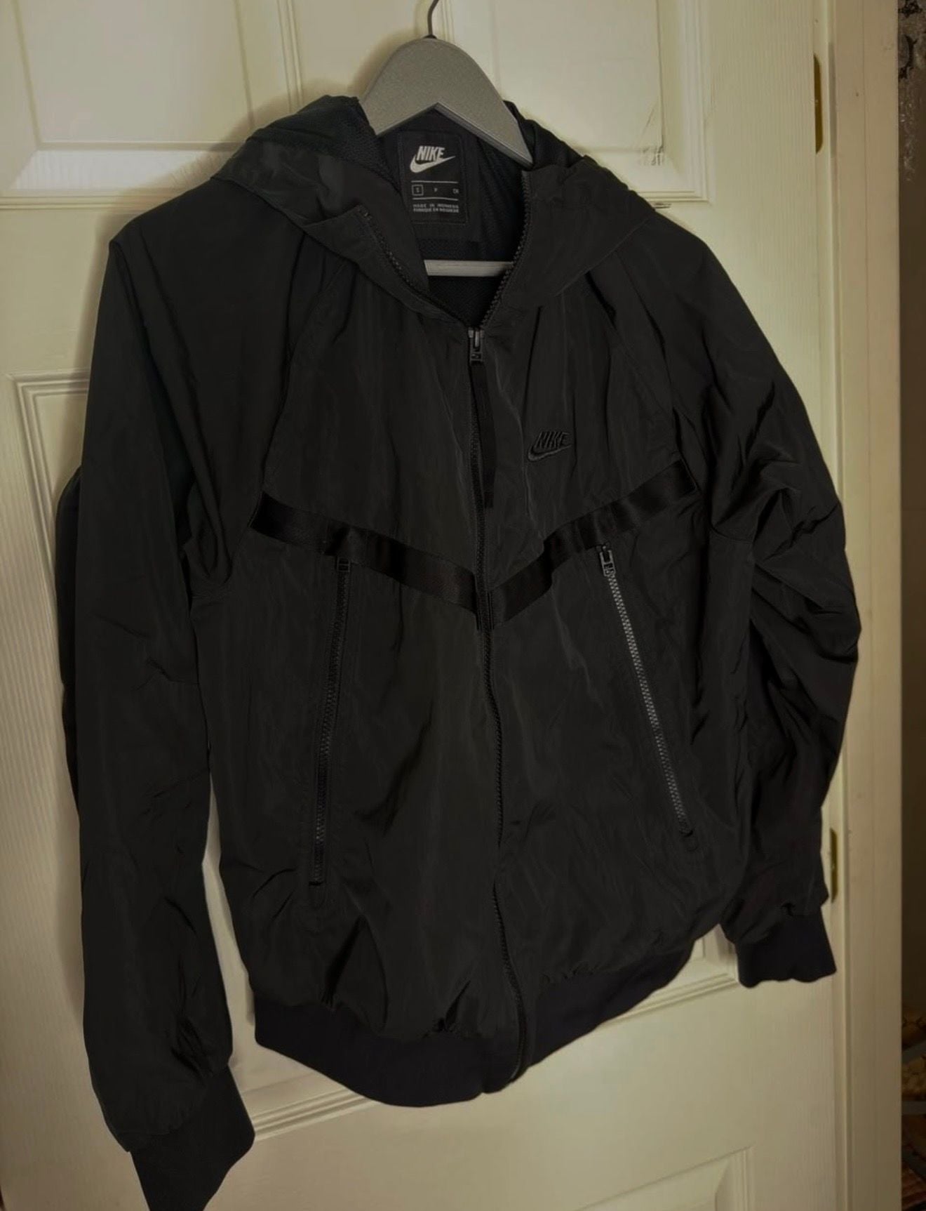 Nike Tech Woven Windrunner Jacket Size S Black-men’s/unisex 4