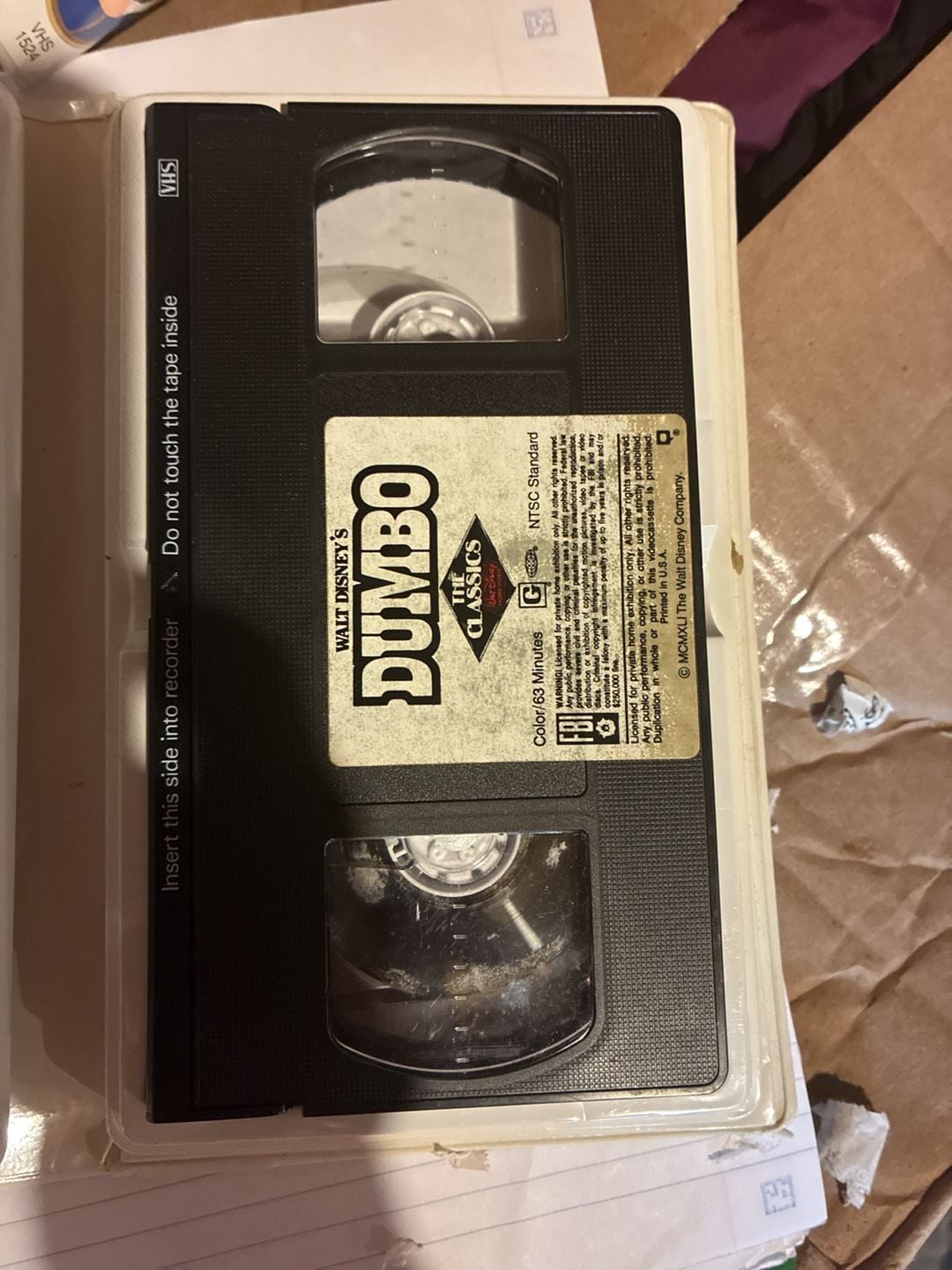 Walt Disney Dumbo Black Diamond Classics VHS Tape Pink Clamshell Case 2