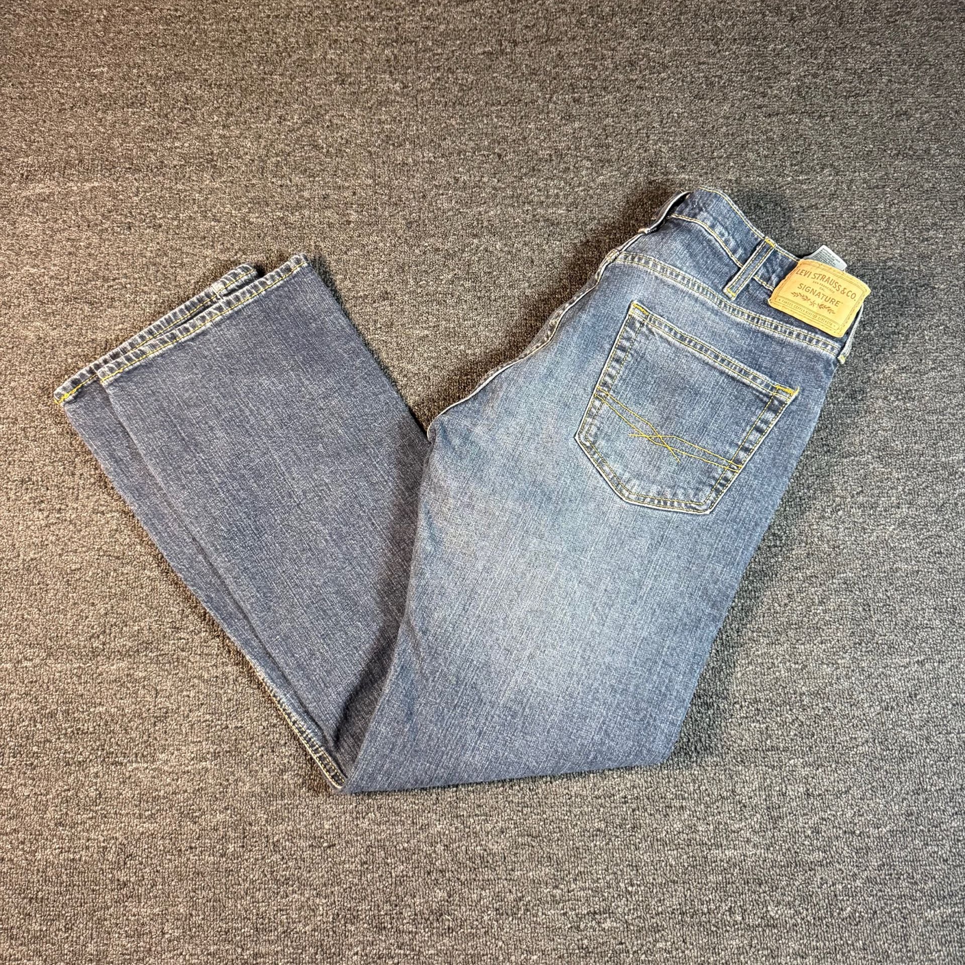 Levi Strauss Signature Bootcut Jeans Size W33 L30 Blue Denim 2