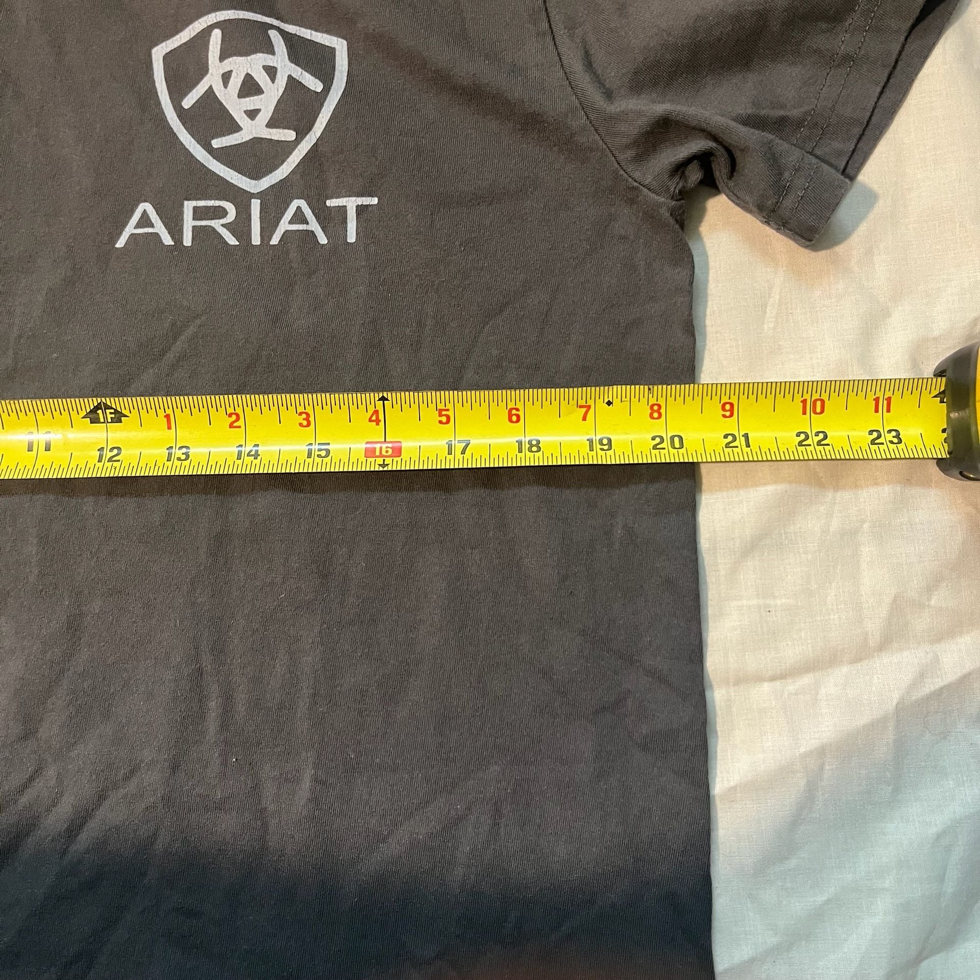 Ariat Mexico Wood Graphic T-Shirt Black 8