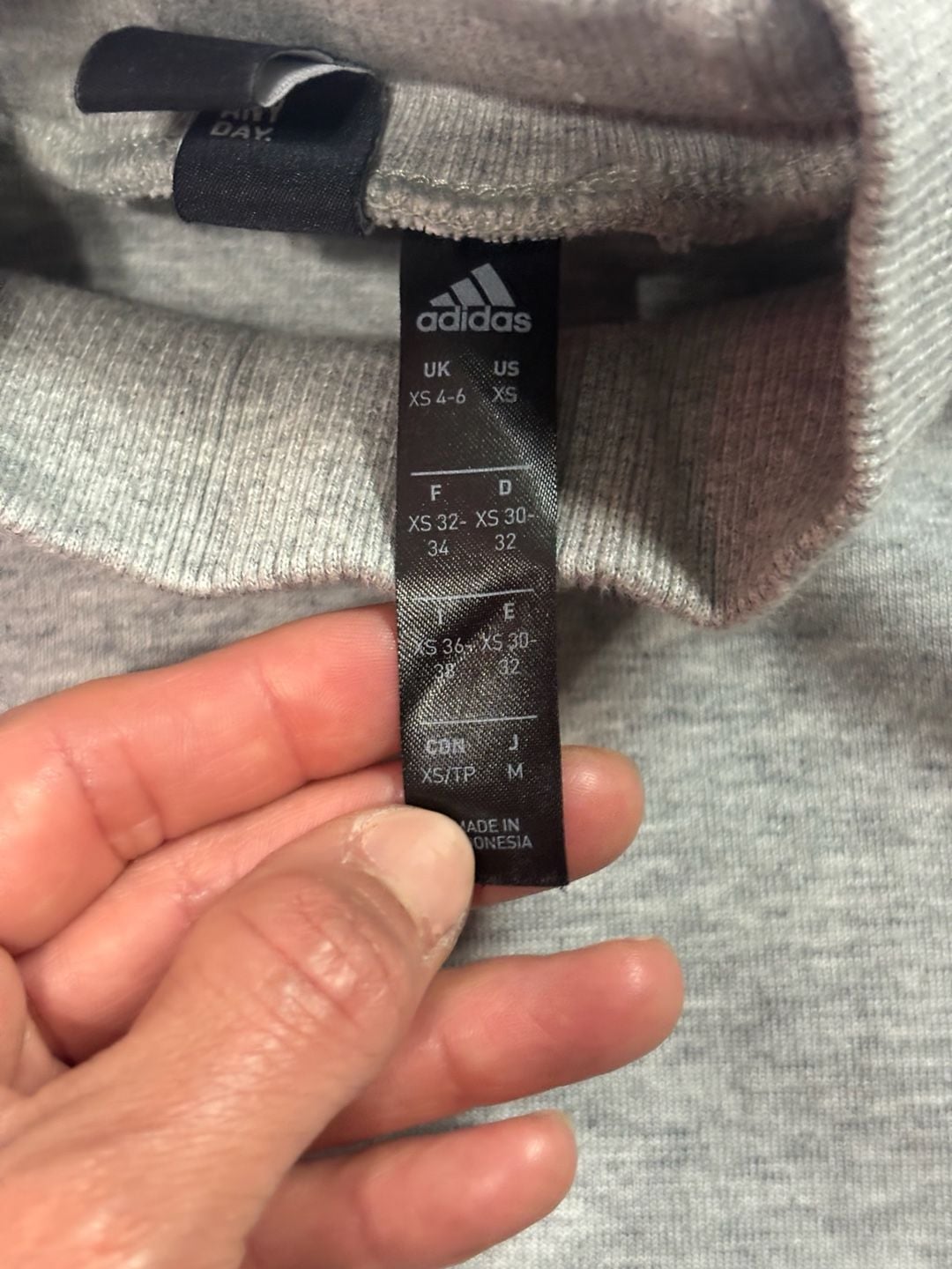 Adidas VRCT Crew Sweatshirt Size XS Gray Cropped Mock Neck 7