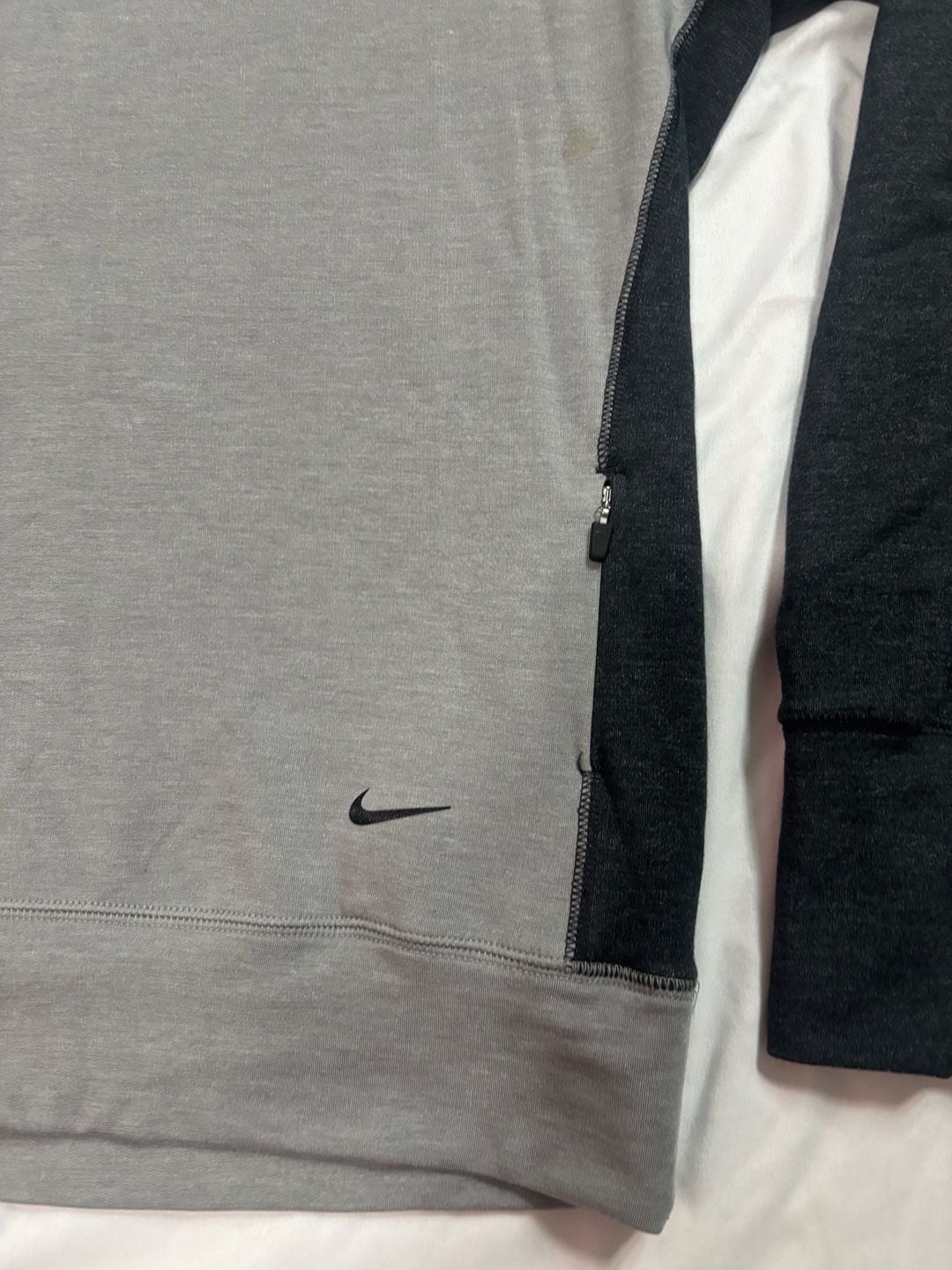 Nike Dri-FIT Sweatshirt Size S Gray Black Long Sleeve Pullover 4