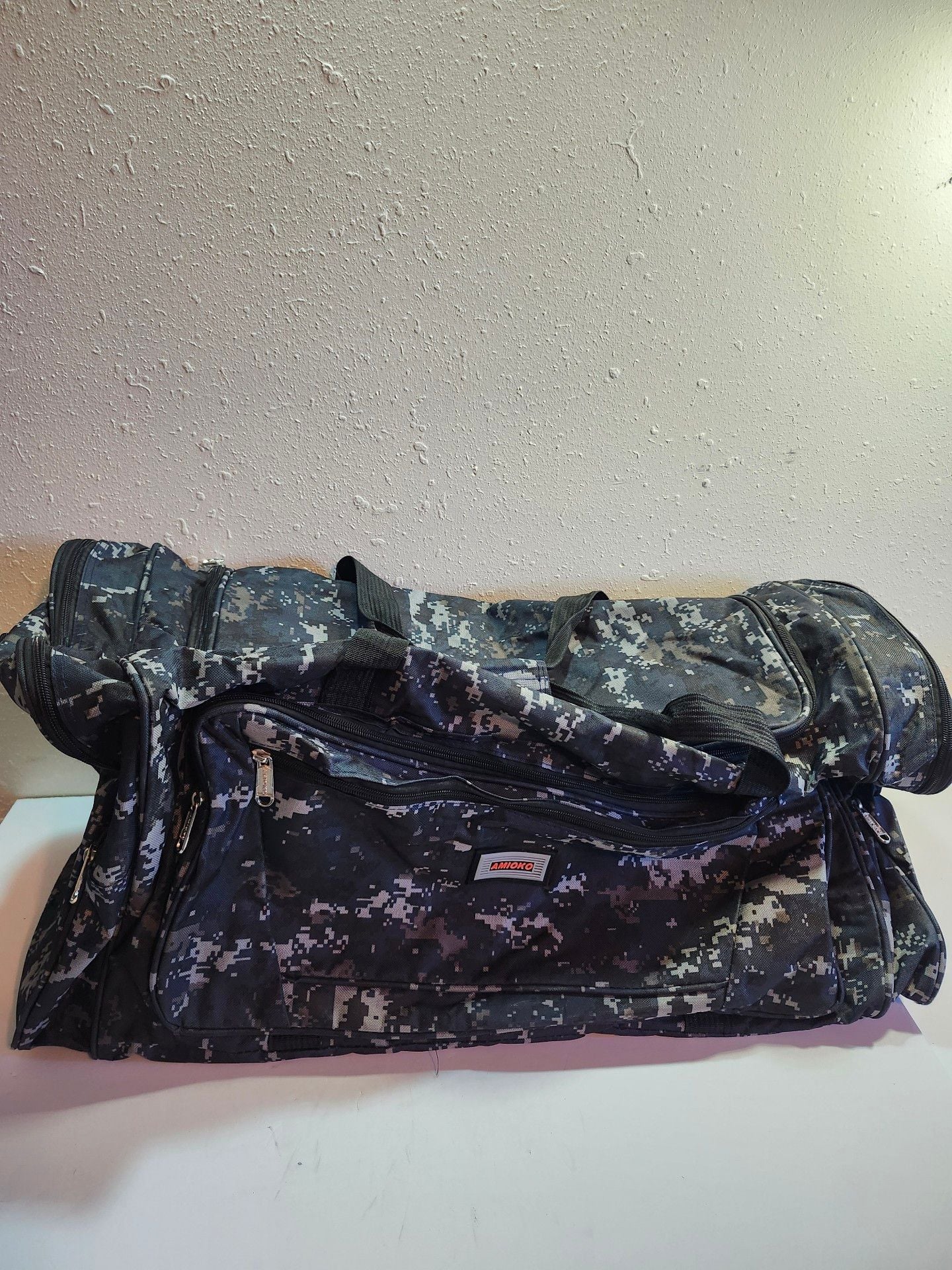AMIOKO Digital Camo Duffel Bag 2