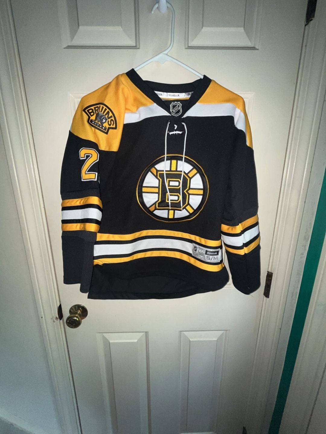 Reebok Boston Bruins Eriksson Jersey Youth Size S/M Black 2