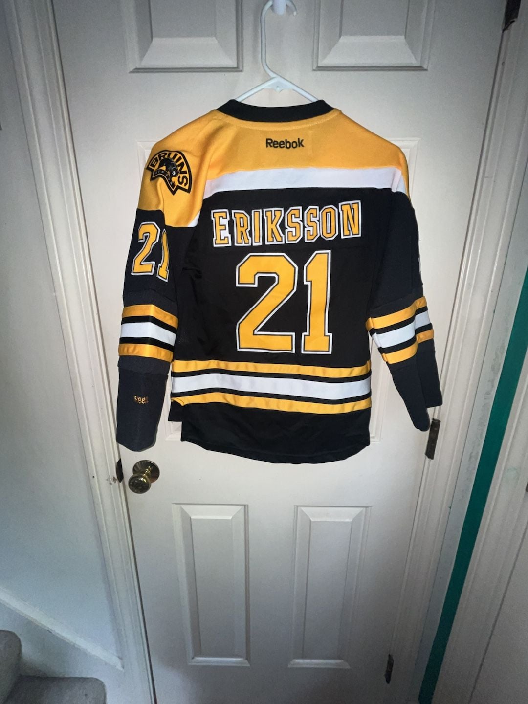 Reebok Boston Bruins Eriksson Jersey Youth Size S/M Black 4
