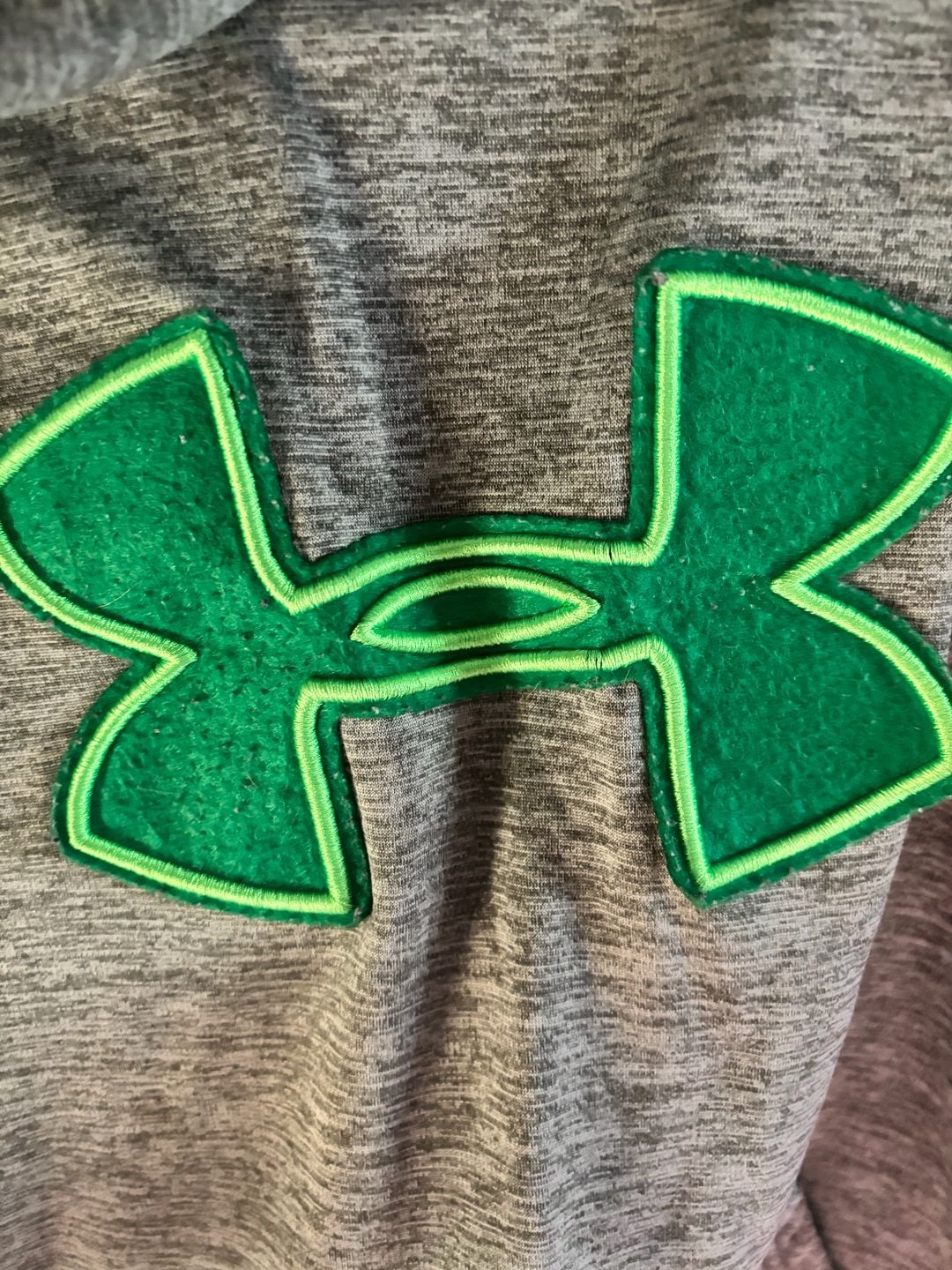 Under Armour Fleece Hoodie Size YLG Gray Green Big Logo Youth Boys 5