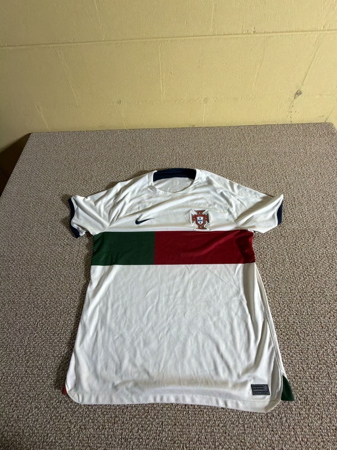 Nike Portugal Away Soccer Jersey Size XL White Dri-FIT 2