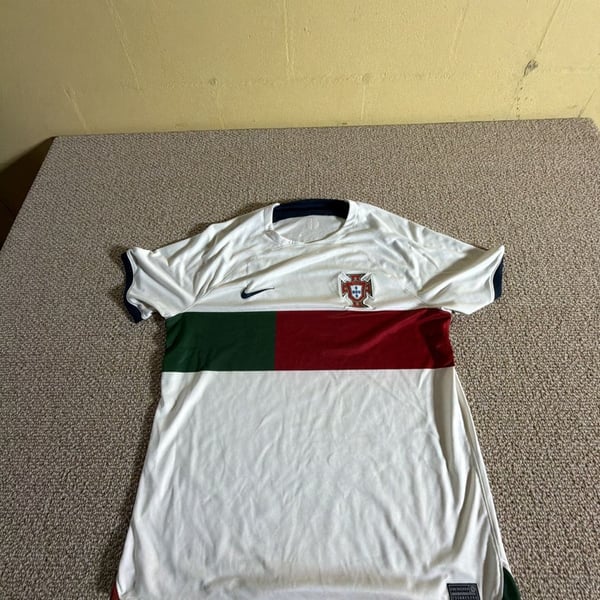 Nike Portugal Away Soccer Jersey Size XL White Dri-FIT