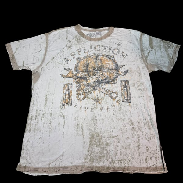 Affliction Graphic T-Shirt Size 2X-Large Off White Skull Wrench