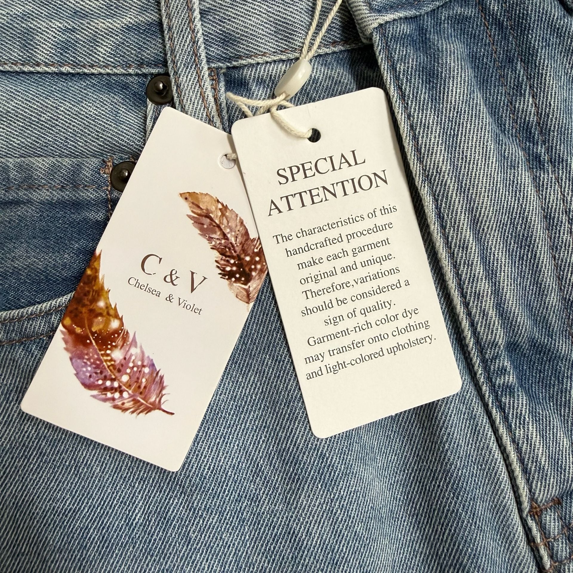 Chelsea & Violet Jeans Size 27 NWT Distressed Crossover Waist Light Wash Denim 9
