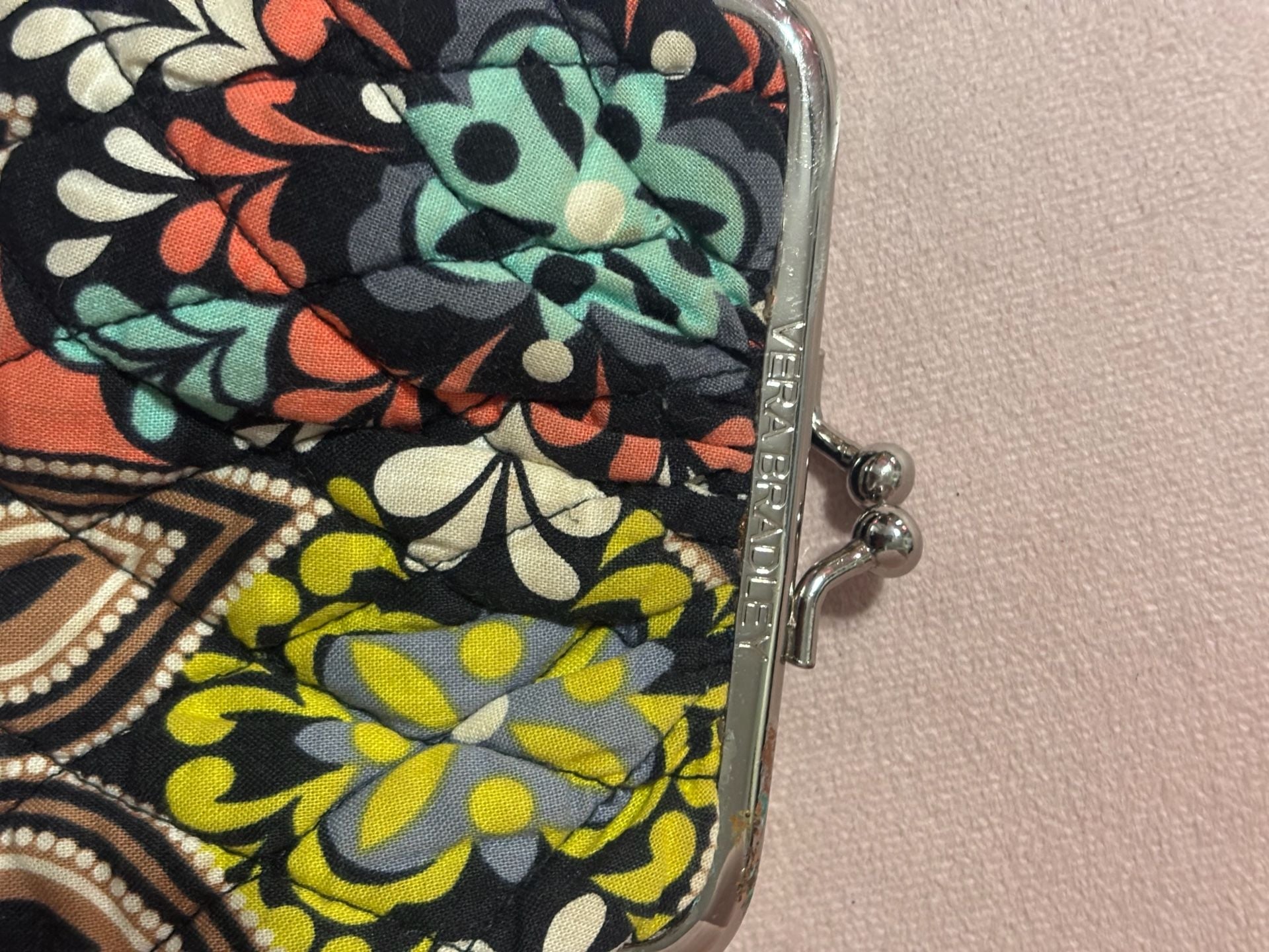 Vera Bradley Kisslock Coin Purse Sierra Quilted Floral Pattern 3