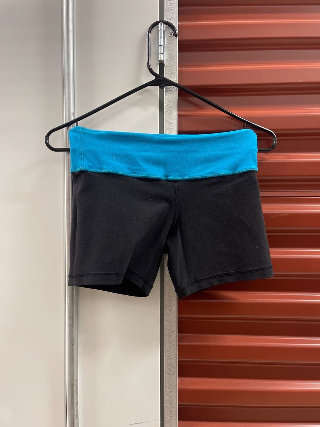 Lululemon Athletica Yoga Shorts Black Blue 7
