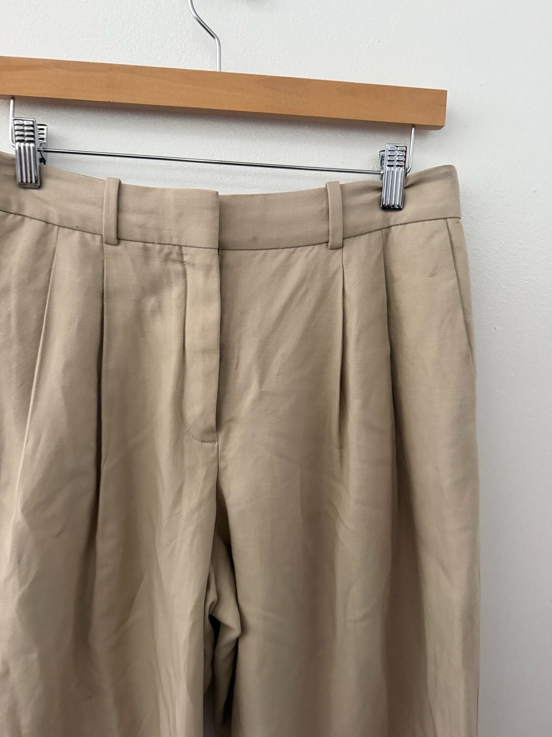 ARITZIA - Babaton Pleated Wide-Leg Pants Size 4 Camel 4