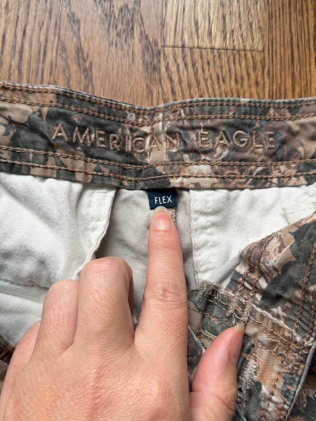 American Eagle Flex Cargo Pants Size 28x30 Camo 3