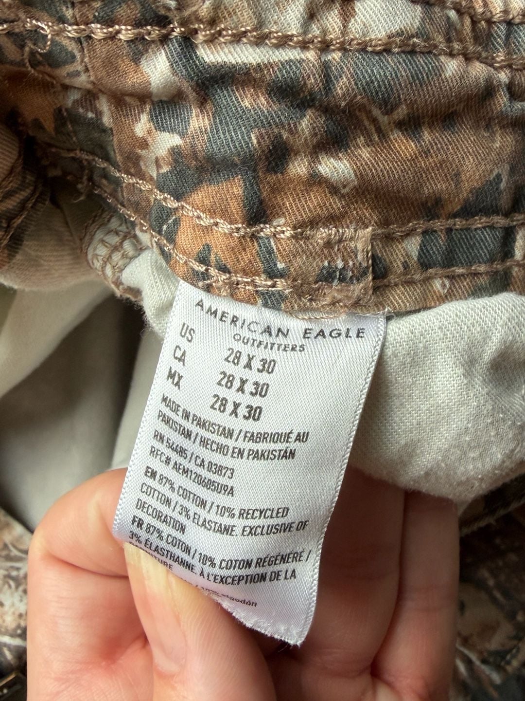 American Eagle Flex Cargo Pants Size 28x30 Camo 4