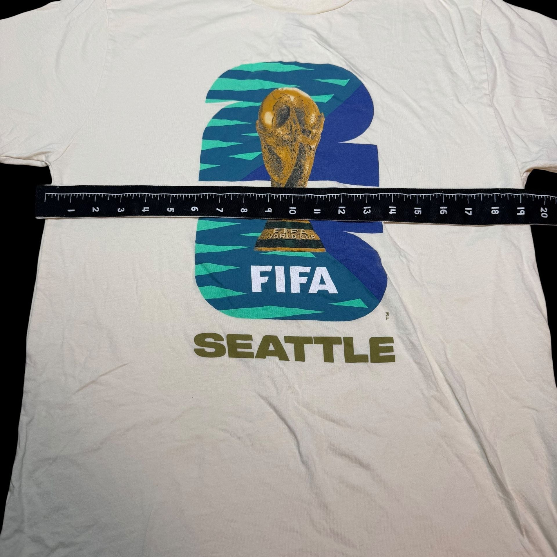 FIFA World Cup Seattle T-Shirt Size M White Graphic 6