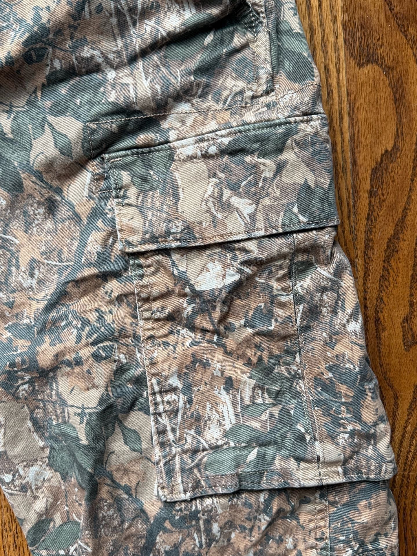 American Eagle Flex Cargo Pants Size 28x30 Camo 5