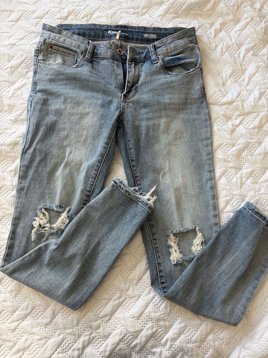 A’2nd For All Mankind Size 5 MediumStraight Jeans Distressed ( 0022) 6
