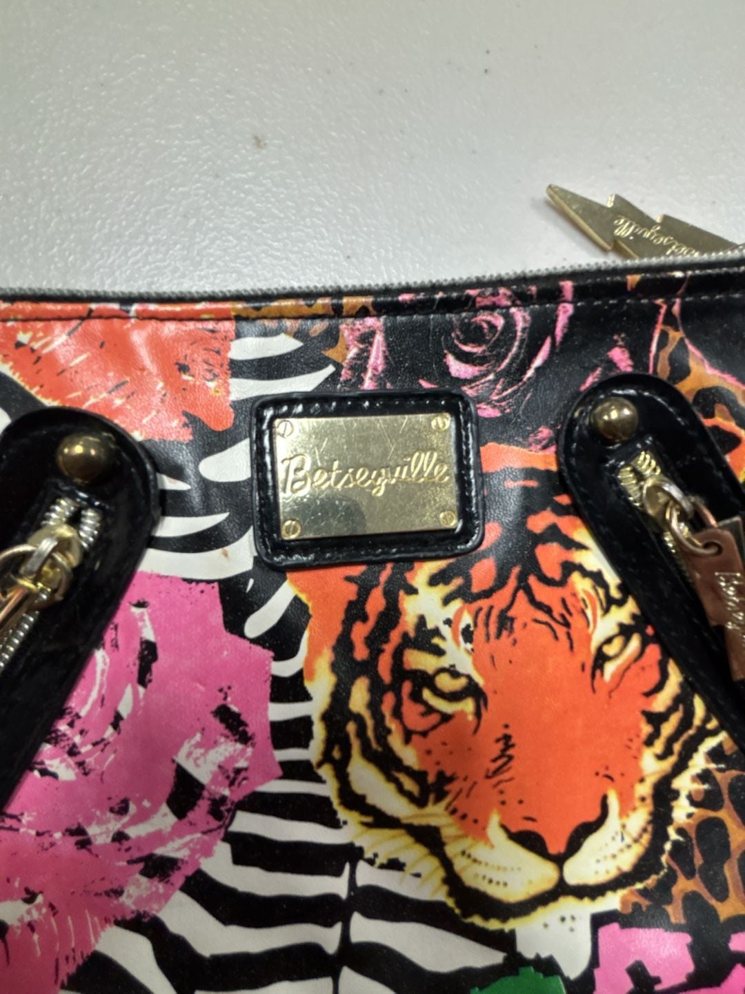 Betseyville Tiger Zebra Print Wristlet Clutch Bag 4