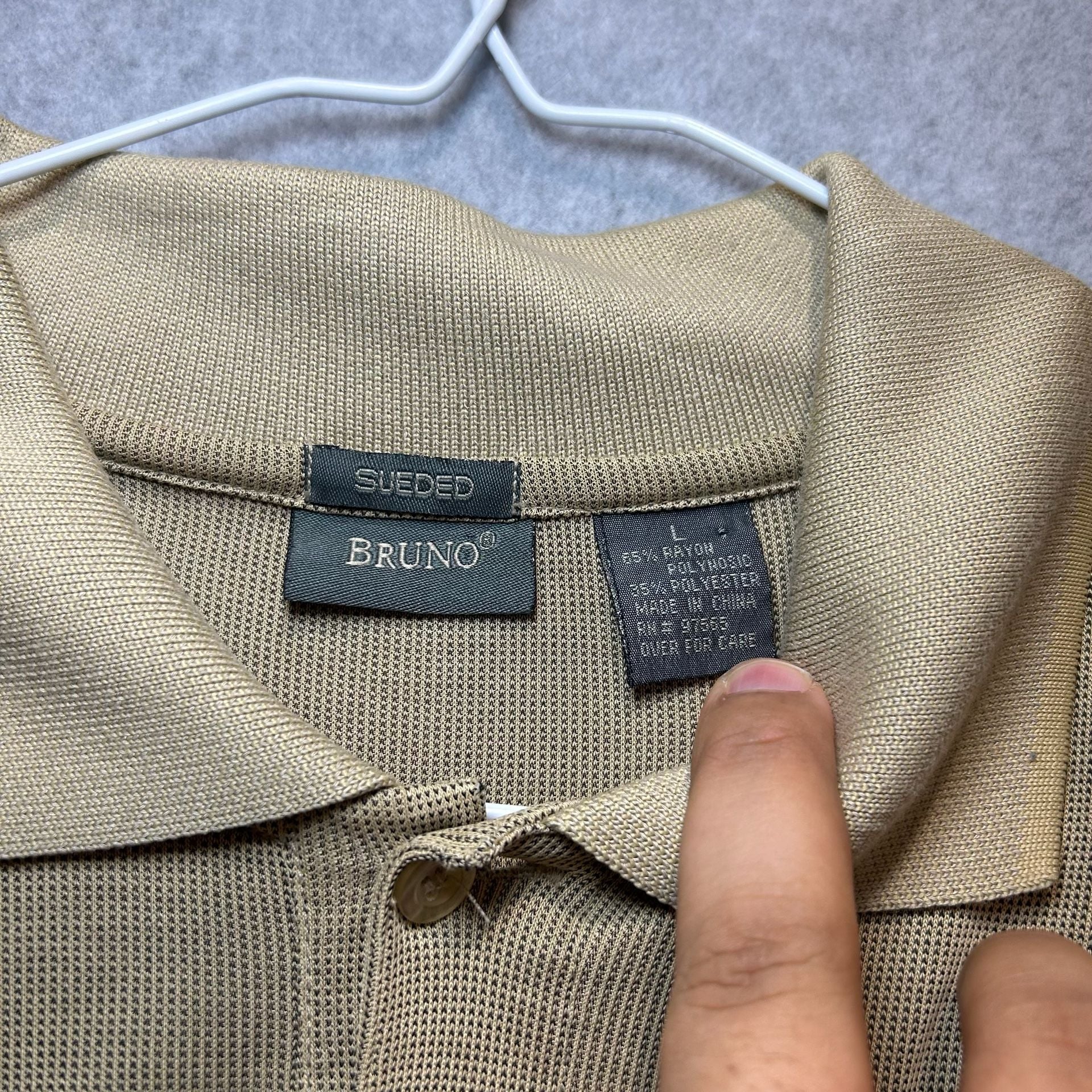 Bruno Men’s Tan Sueded Rayon Blend Short Sleeve Textured Polo Size L 3