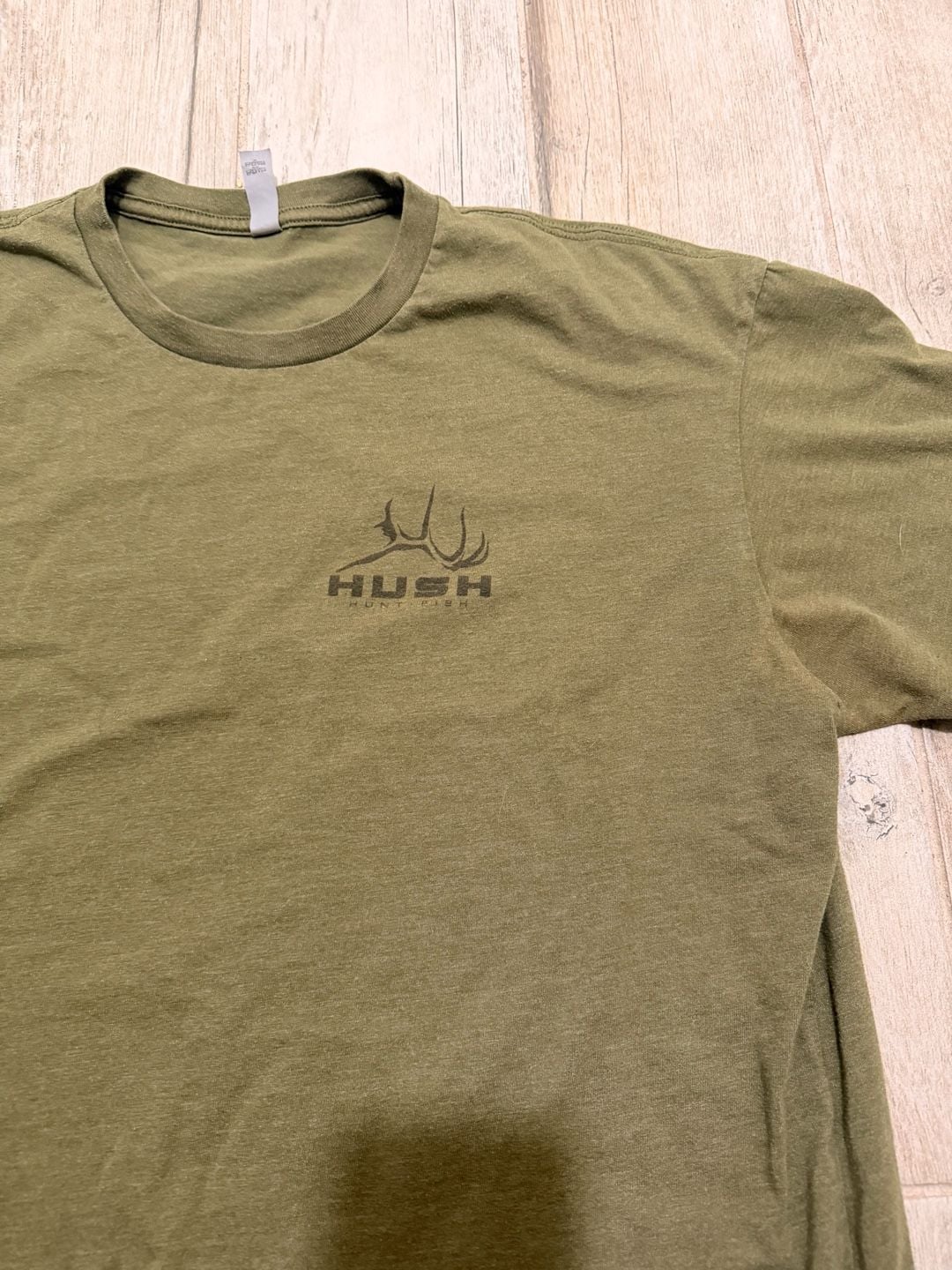 Hush Hunt Fish T-Shirt Size XL Green Graphic Tee 3