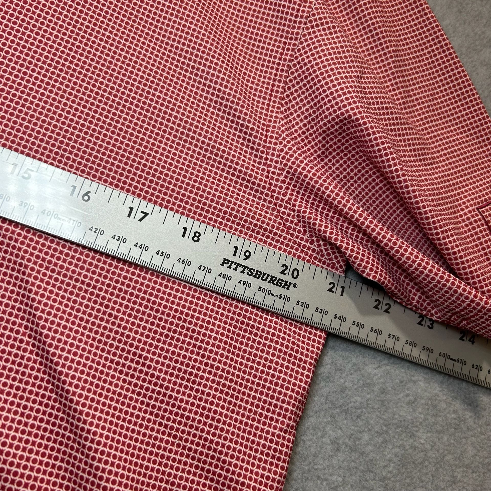 Turtleson Men’s Geometric Print Battle at the Cliffs Golf Polo Size S 7