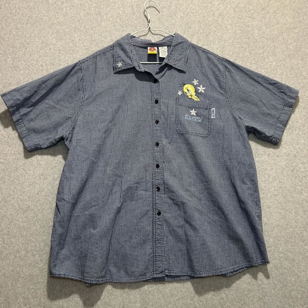 Looney Tunes Women’s Tweety Bird Embroidered Gingham Button Up Size 22W/24W