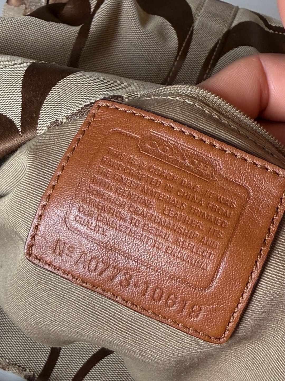 Coach Y2K Vintage Signature Carly Canvas Tan Hobo Shoulder HandBag Preloved – 6