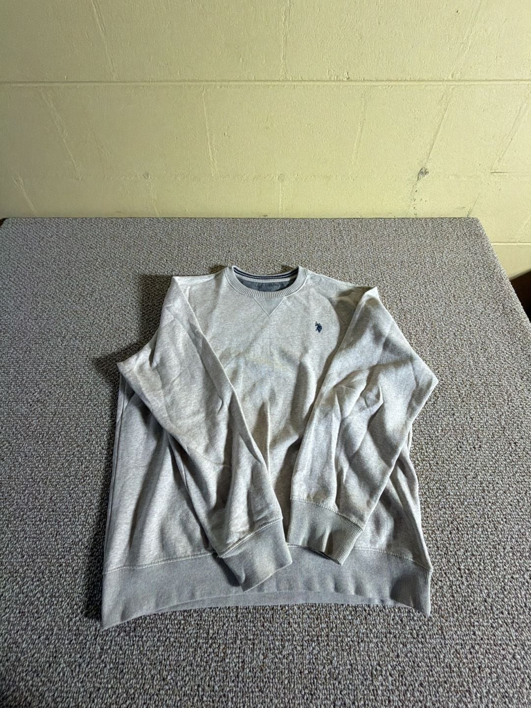 U.S. Polo Assn. Crewneck Sweatshirt Size XL Beige Embroidered Pony Logo 2