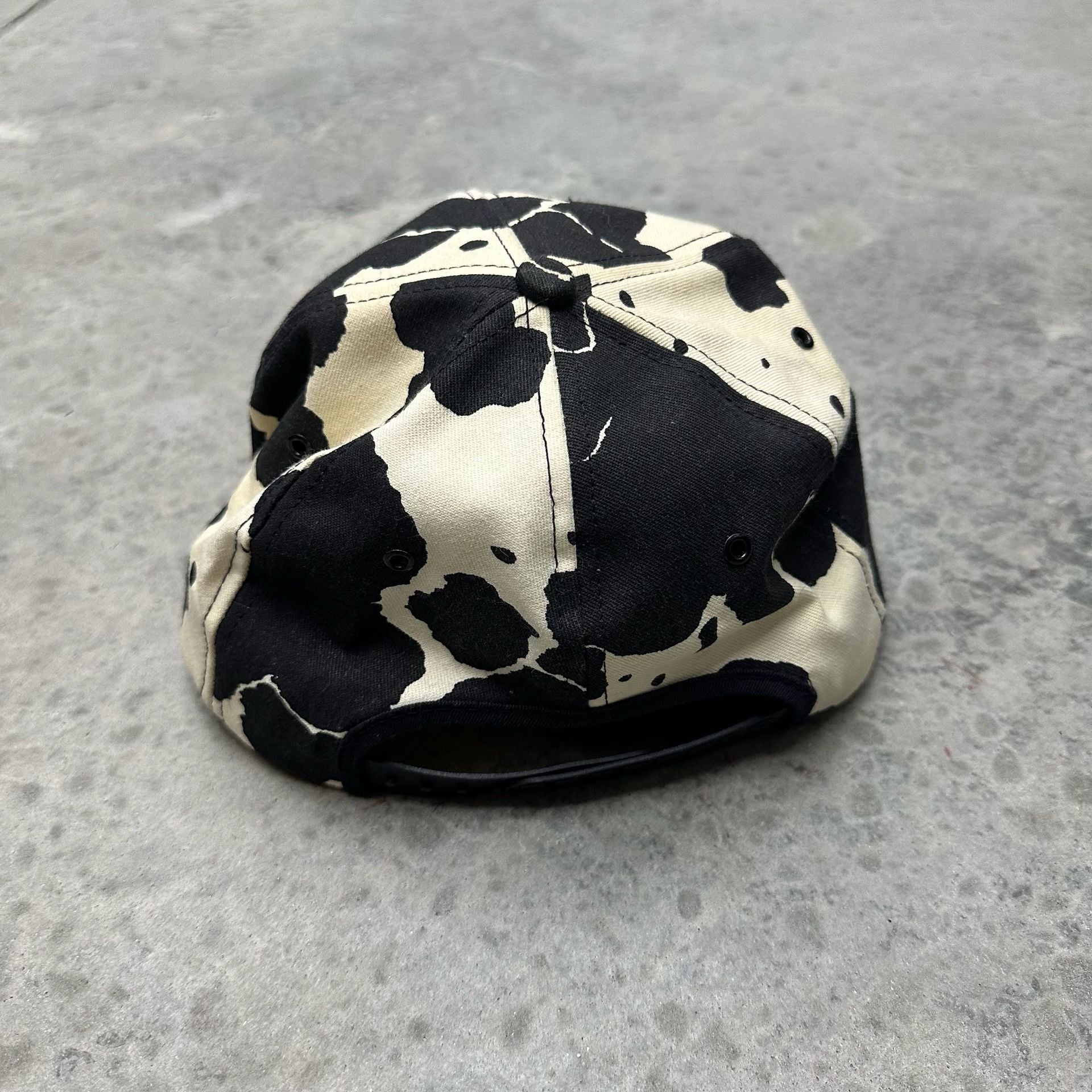 Vintage Purina Ultimate Ext Cow Print Snapback Hat 4