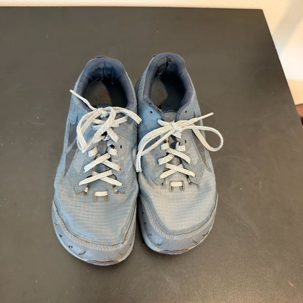 Altra Lone Peak 6 Size 8 Blue Trail Running Shoes