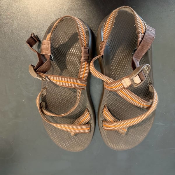 Chaco Z/2 Classic Sandals Size M9 Brown Orange