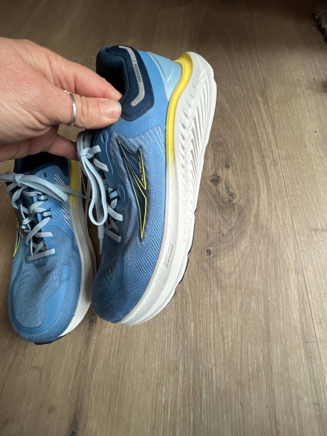 Altra Paradigm 7 Size 8 Blue Running Shoes 3