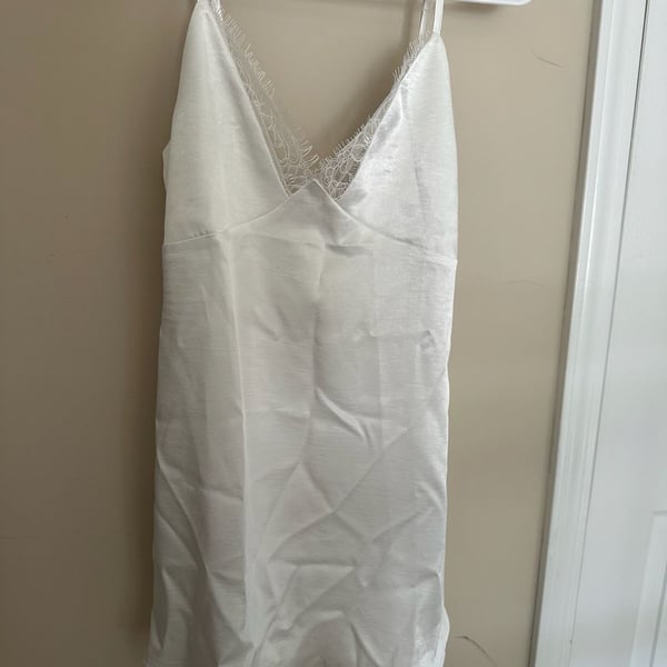Satin Slip Dress Size XS White Lace Trim V-Neck Bow Back