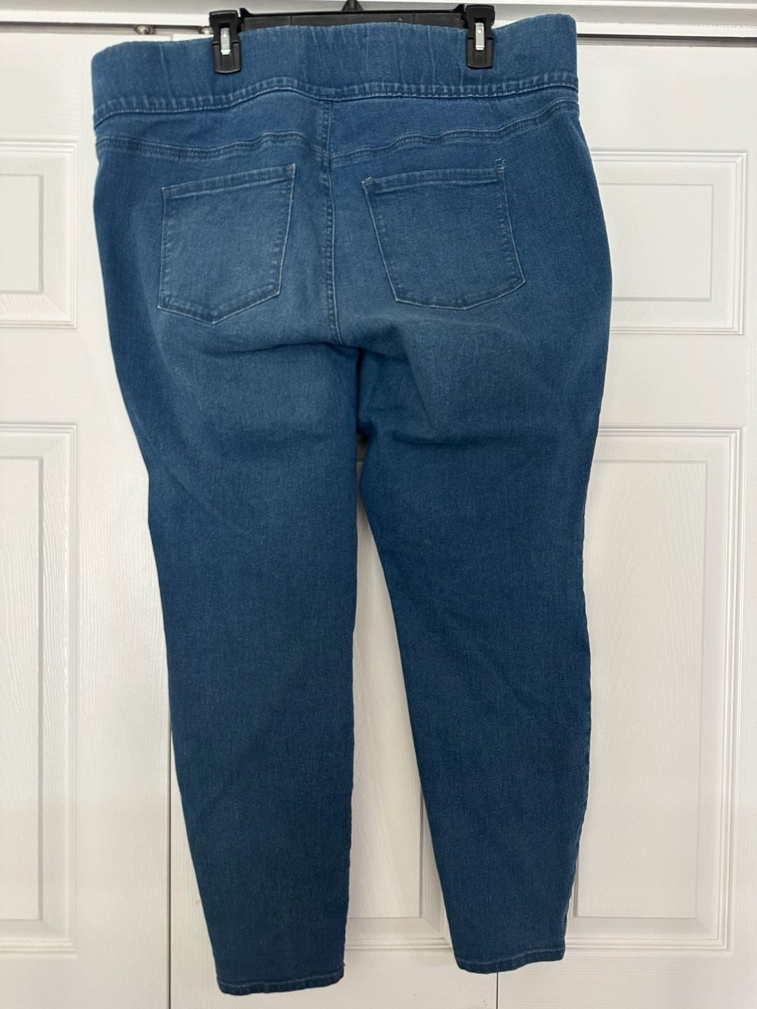 Old Navy Super Skinny Mid-Rise Size 20 Plus Denim Jeans Jeggings 3