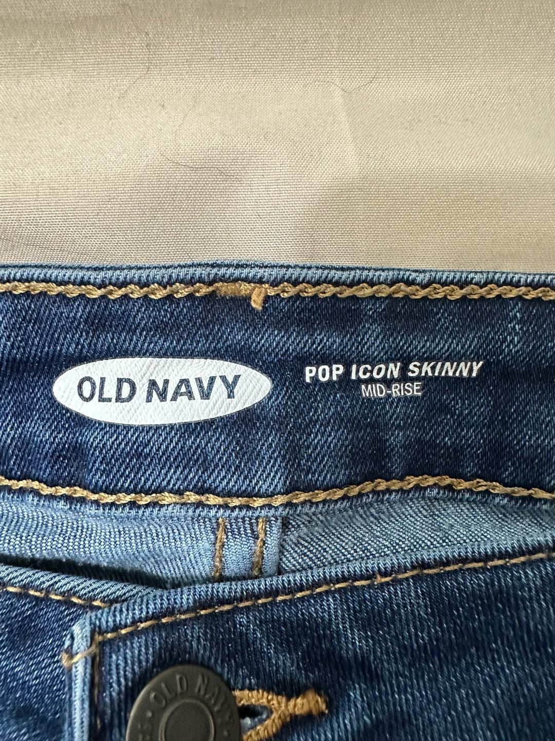 Old Navy Pop Icon Skinny Jeans Size 20 Distressed Mid-Rise Denim 4