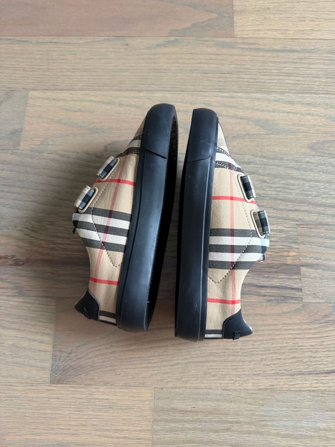 Burberry Markham Check Grip-Strap Sneakers Vintage Check Kids Size US 13 8