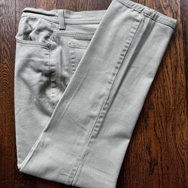 VINTAGE ‘00s Gloria Vanderbilt SZ 8 Green Sage TWILL WOMEN’S STRAIGHT LEG JEANS 